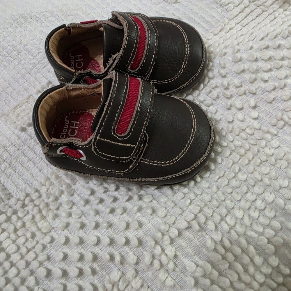 Umi Baby Infant  Brown Leather Shoes Booties US 3.5 Unisex Newborn